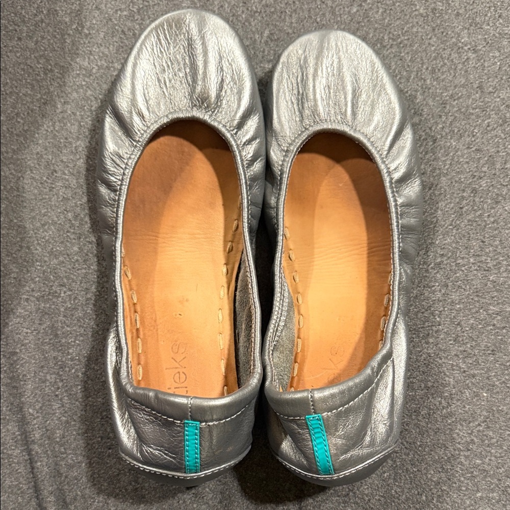 Tieks Metallic Pewter- size 8